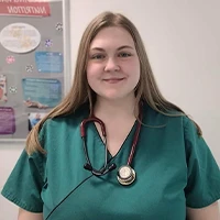 Freya Trewhella - Veterinary Nurse